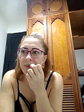 Snapshot of mademonsexy chatting on 03/05/26, 02:52 mademonsexy online show from 03/05/26, 02:52