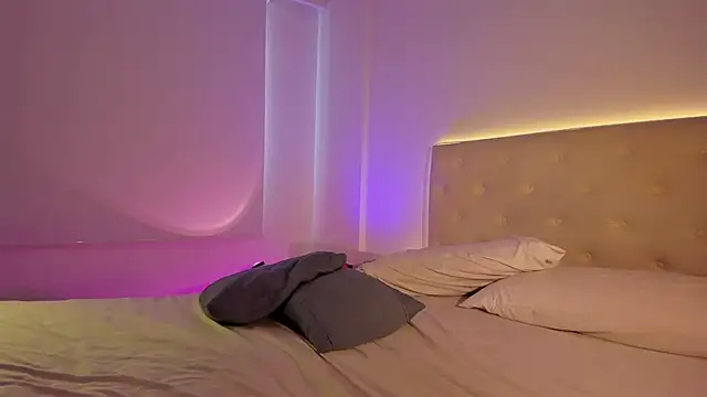 alaskavenom  online show from 10/29/25, 03:33