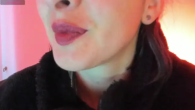 queen fetish online show from 11/12/25, 10:52