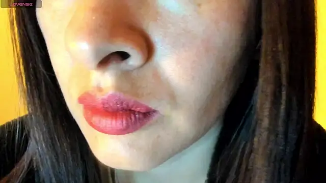 queen fetish online show from 10/25/25, 10:25