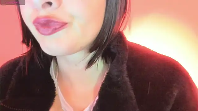 queen fetish online show from 11/11/25, 10:10