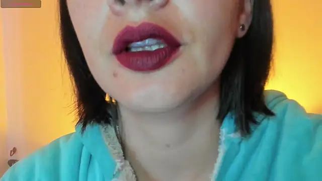 queen fetish online show from 11/19/25, 10:48