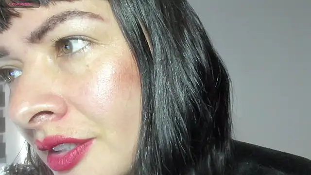 queen fetish online show from 01/05/26, 05:27