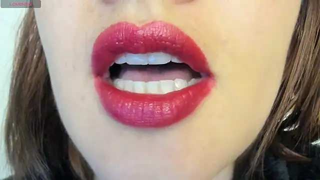 queen fetish online show from 04/11/26, 03:27