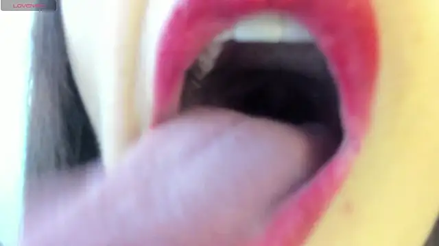 queen fetish online show from 06/03/26, 07:51