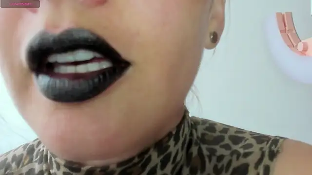 queen fetish online show from 04/09/26, 02:45