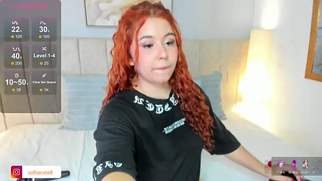 Snapshot of Atenea_cuteee chatting on 09/26/25, 07:10 Atenea cuteee online show from 09/26/25, 07:10