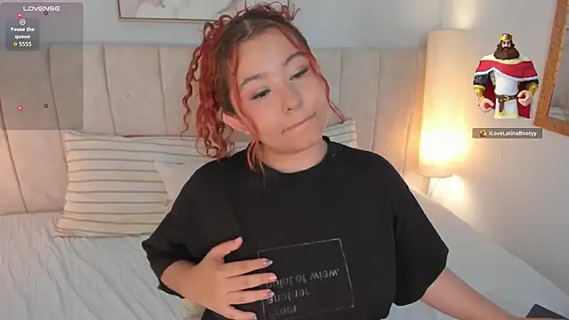 Atenea cuteee online show from 04/11/26, 07:16