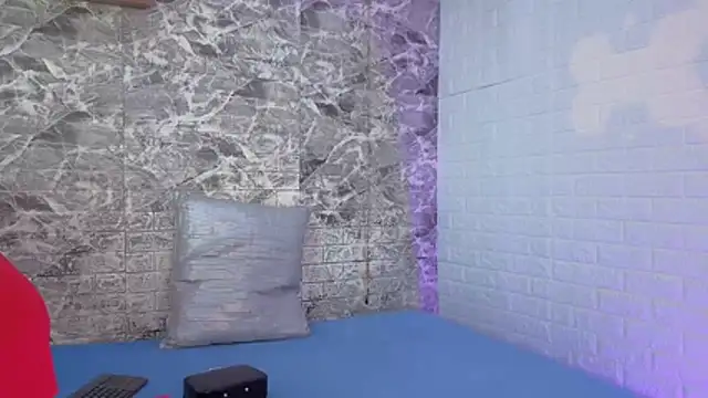 CarolRodriguez  online show from 10/13/25, 05:03