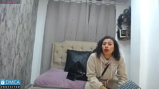 CarolRodriguez  online show from 02/28/25, 02:42