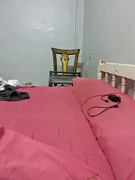 Arabian-B online show from 12/17/25, 04:34