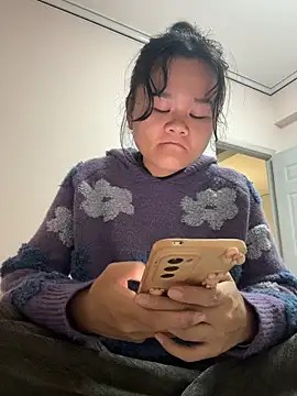Zhuli11 online show from 11/10/25, 02:33