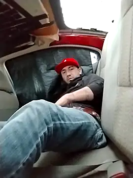 Snapshot of prettyboi6992 chatting on 02/12/25, 12:16 prettyboi6992 online show from 02/12/25, 12:16