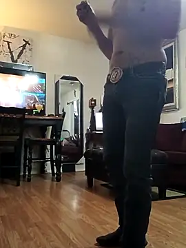 prettyboi6992 online show from 06/10/26, 07:59