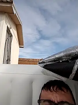 Snapshot of prettyboi6992 chatting on 02/24/26, 04:30 prettyboi6992 online show from 02/24/26, 04:30