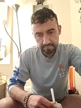 prettyboi6992 online show from 03/12/26, 07:40