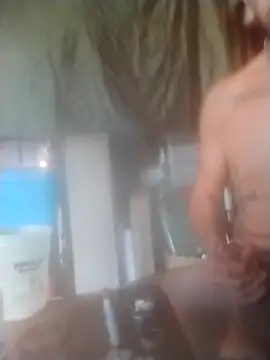 Snapshot of prettyboi6992 chatting on 10/19/25, 10:56 prettyboi6992 online show from 10/19/25, 10:56