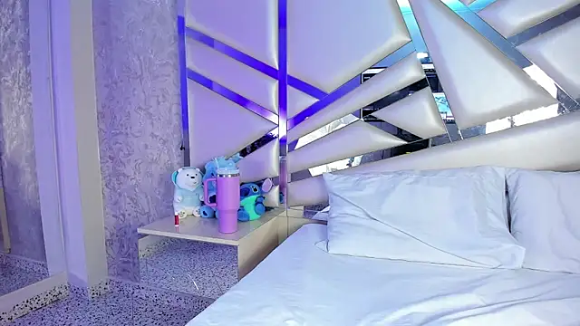 Miia002 online show from 01/14/26, 11:41