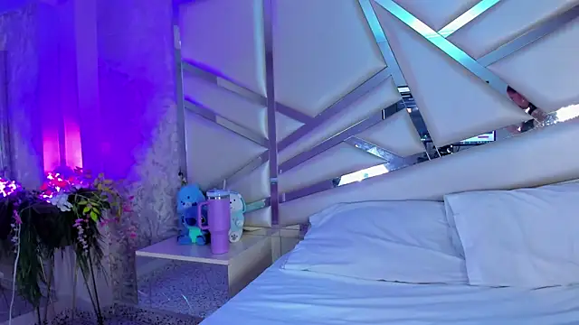 Miia002 online show from 04/16/26, 11:40