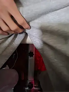 FreezingTie850 online show from 06/06/26, 02:55