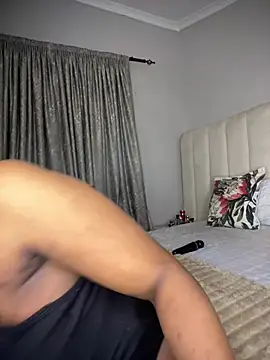 Bustygoddess32 online show from 05/01/26, 07:41
