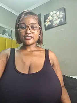 Snapshot of Bustygoddess32 chatting on 03/12/25, 11:01 Bustygoddess32 online show from 03/12/25, 11:01