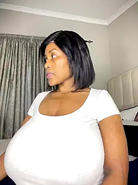 Bustygoddess32 online show from 12/16/25, 03:11