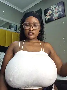 Snapshot of Bustygoddess32 chatting on 03/20/25, 08:53 Bustygoddess32 online show from 03/20/25, 08:53