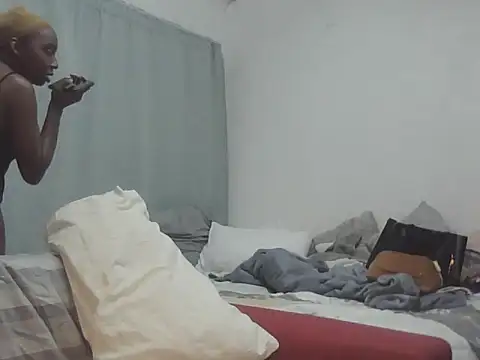 Snapshot of Sexxybella27 chatting on 03/03/26, 07:54 Sexxybella27 online show from 03/03/26, 07:54