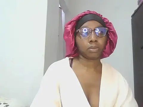 Sexxybella27 online show from 09/30/25, 02:17