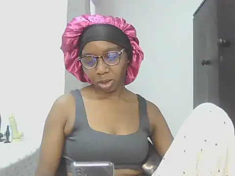 Sexxybella27 online show from 10/30/25, 07:33