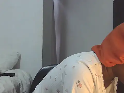 Sexxybella27 online show from 12/20/25, 03:37