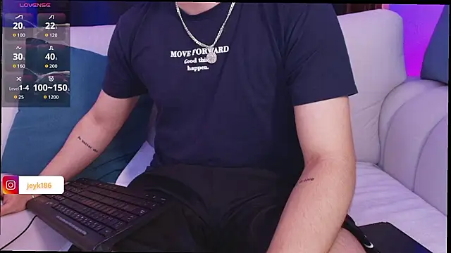 Snapshot of Jey_keler1 chatting on 02/14/26, 06:46 Jey keler1 online show from 02/14/26, 06:46