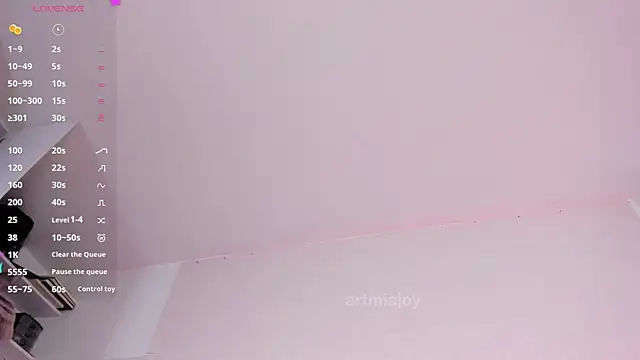 Snapshot of artmiaa chatting on 11/07/25, 02:21 artmiaa online show from 11/07/25, 02:21