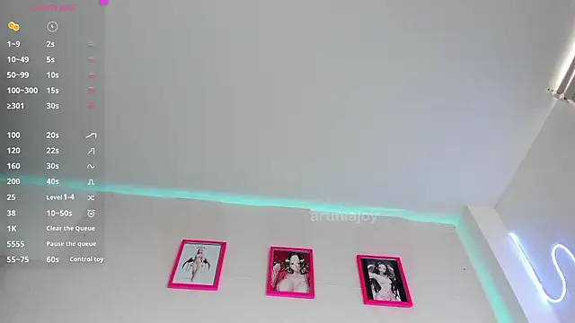 artmiaa online show from 02/02/26, 01:32