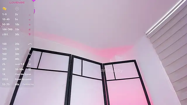 artmiaa online show from 04/15/26, 01:15