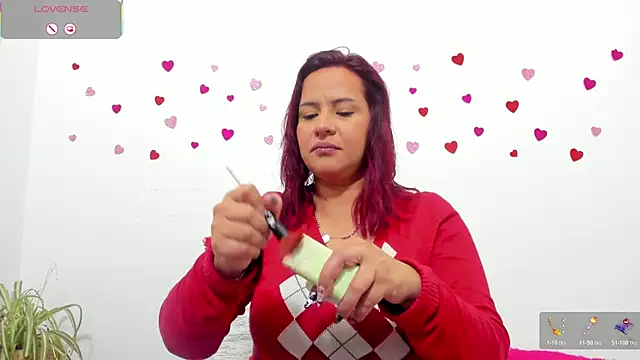 hazel 34 online show from 01/11/26, 10:11