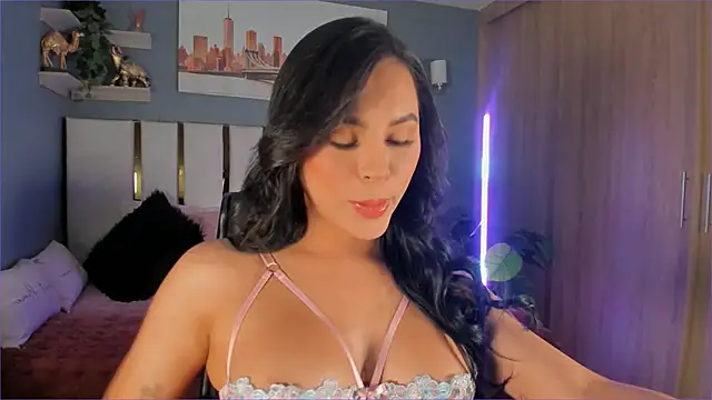 Bambi gurl online show from 04/12/26, 01:09