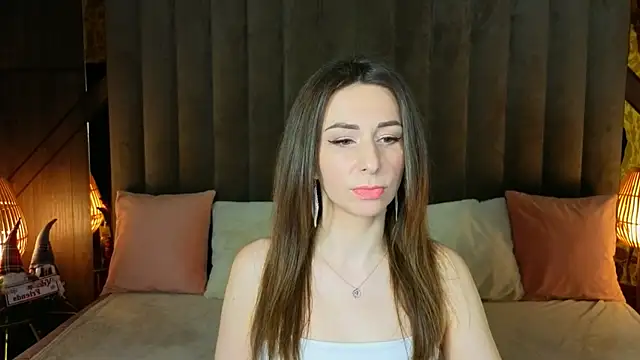 Snapshot of KimmmLi chatting on 12/18/25, 01:59 KimmmLi online show from 12/18/25, 01:59