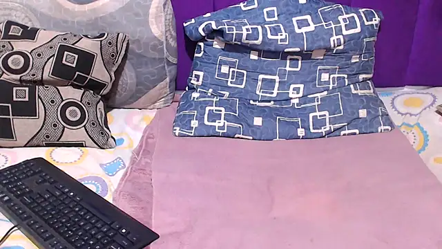 BLACKberry008 online show from 03/23/26, 08:41