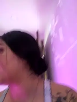 Snapshot of Charlotte_cutee18 chatting on 10/27/25, 05:03 Charlotte cutee18 online show from 10/27/25, 05:03