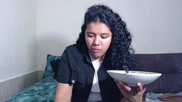 agata 22 online show from 04/11/26, 04:53