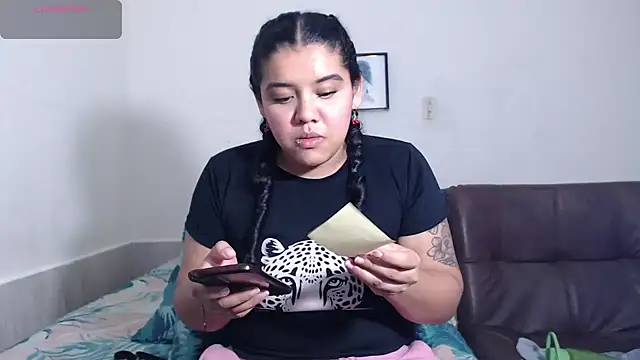 agata 22 online show from 02/09/26, 04:43