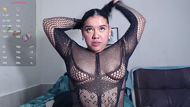 agata 22 online show from 11/12/25, 04:16