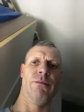 Arthur2288xh online show from 04/11/26, 11:41