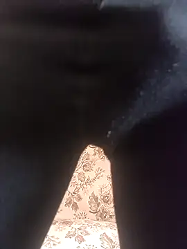 Snapshot of suarez1235 chatting on 02/08/26, 01:09 suarez1235 online show from 02/08/26, 01:09