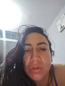 Snapshot of missbella1 chatting on 06/08/26, 03:18 missbella1 online show from 06/08/26, 03:18