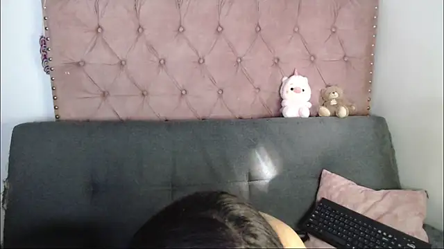 Snapshot of missbella1 chatting on 07/01/26, 08:20 missbella1 online show from 07/01/26, 08:20