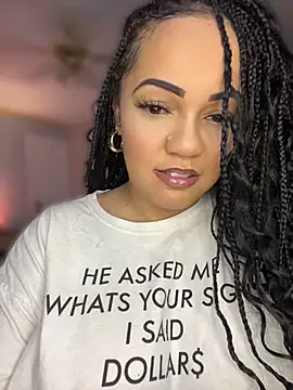 Snapshot of DestineeJayde chatting on 04/11/26, 04:42 DestineeJayde online show from 04/11/26, 04:42