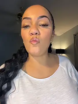 DestineeJayde online show from 10/24/25, 05:17